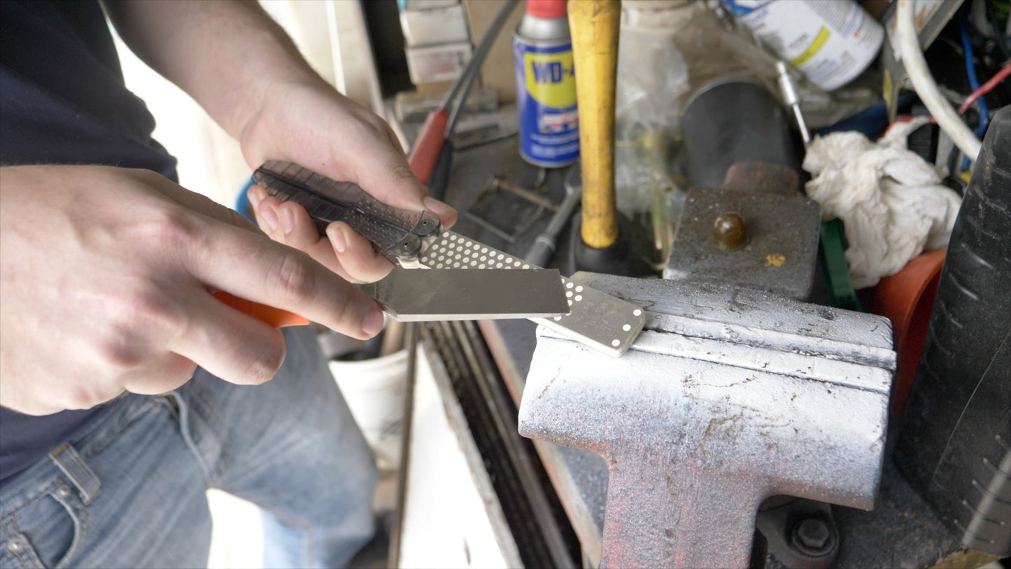 Dmt diamond sharpeners - double sided sharpener-fine/x-fine - the best knife sharpeners made in usa