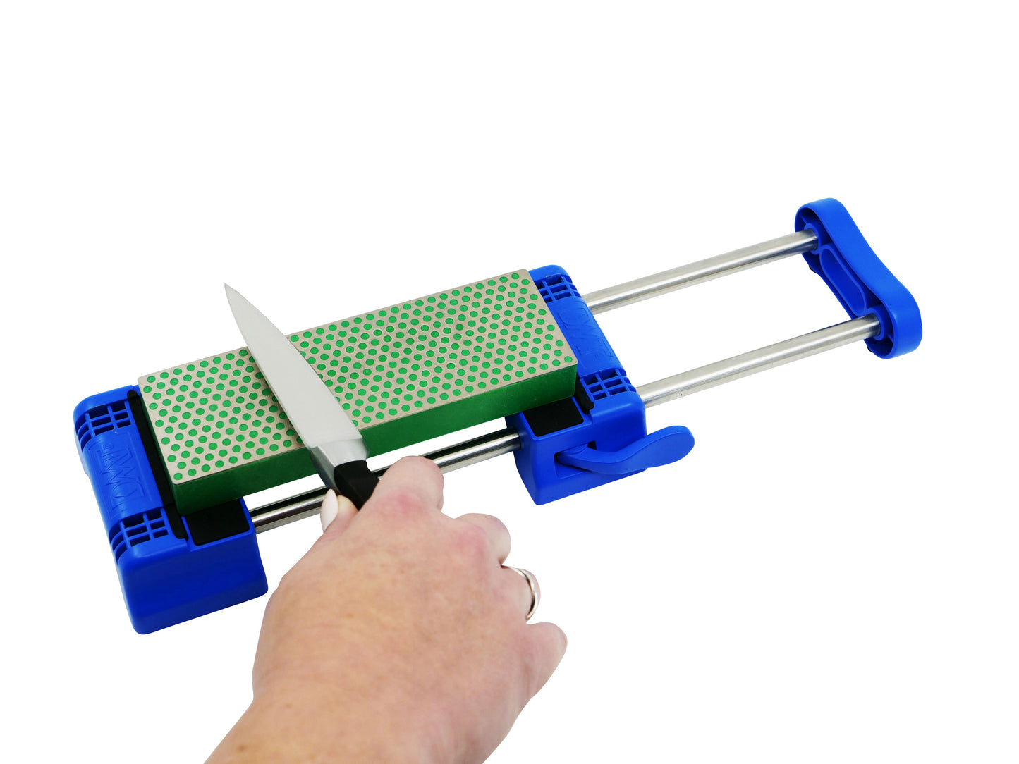 Dmt diamond sharpeners - universal sharpener base - the best knife sharpeners made in usa