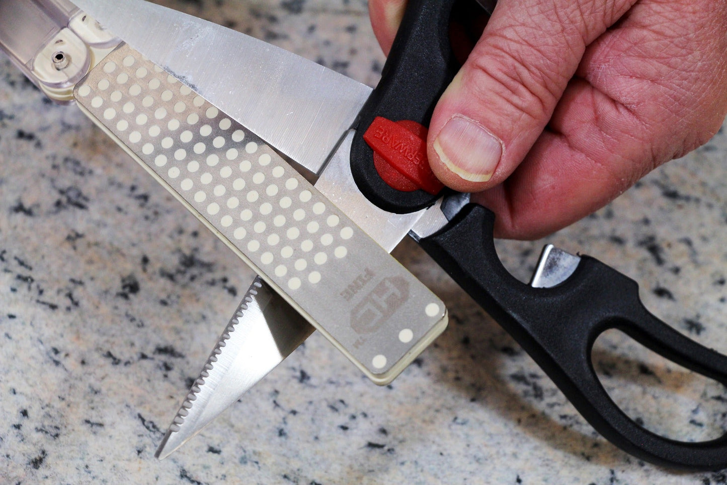 Dmt diamond sharpeners - double sided sharpener-fine/x-fine - the best knife sharpeners made in usa